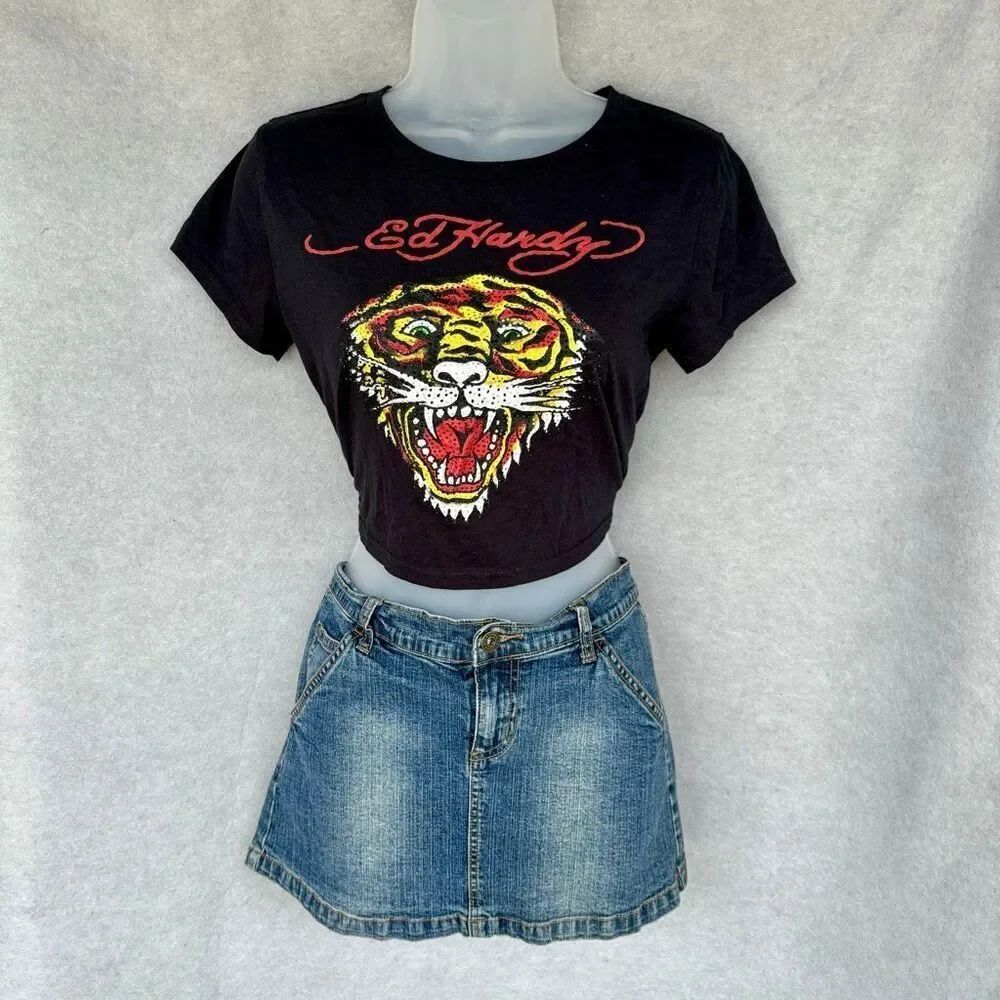 Ed Hardy Baby Tee top Crop Bedazzled Rhinestone Tiger size L Y2K McBling Grunge